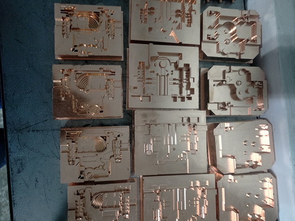 模具電(diàn)極5